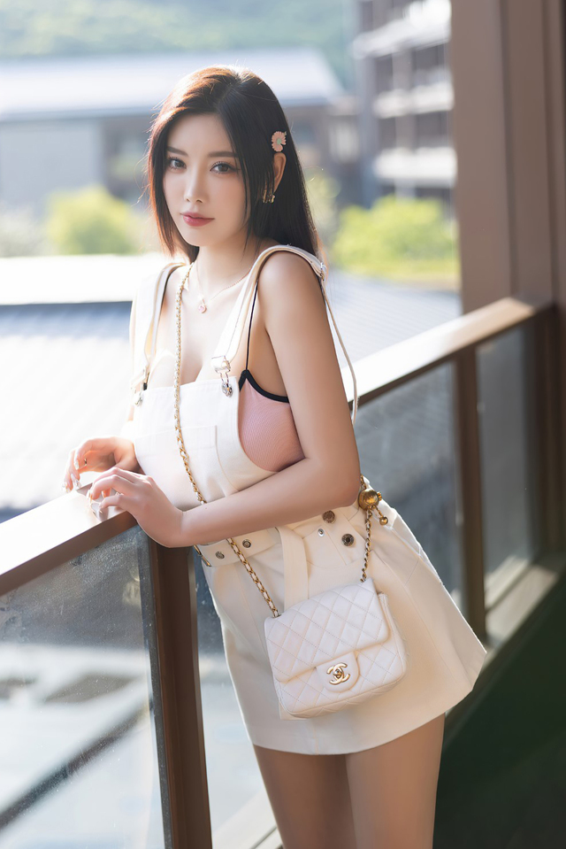 'Tight And Pink' with Yang Chenchen via All Gravure - Pic #1