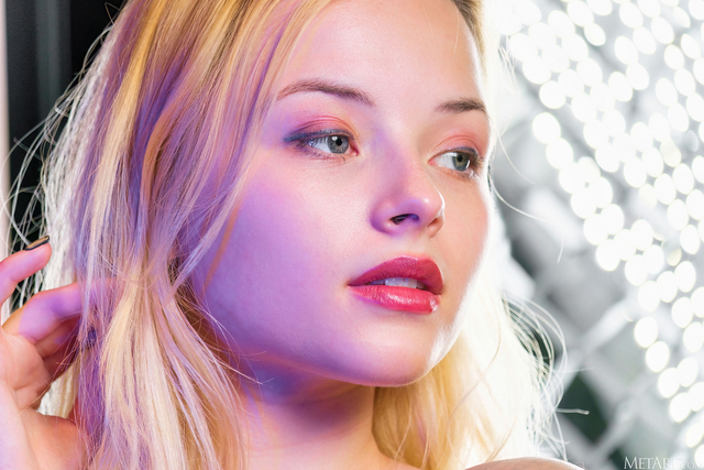 'Sweet Sensation' with Bianca Bell via Met-Art - Pic #4