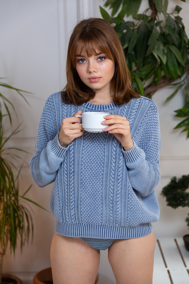 'I Like My Coffee Sweet' with Keira Blue via Sexart - Pic #3