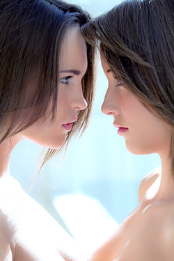 Malena Morgan And Teal Conrad