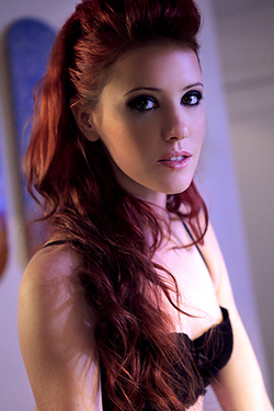 Elle Alexandra And Aiden Ashley