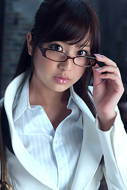 Mina Asakura