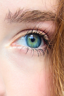 Who has the Prettiest Eyes? - Pic #1