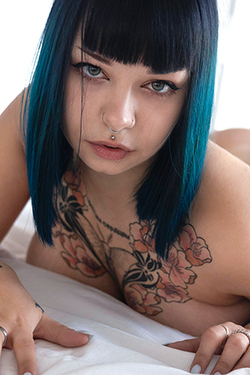 'Blackheart Burlesque' with Psychocat via Suicide Girls