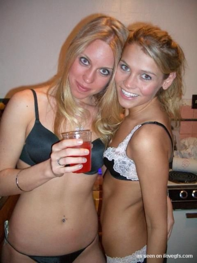 'Real Exgirlfriend Pics' with Sexy Exgirlfriends via ILoveGFS.com - Pic #3