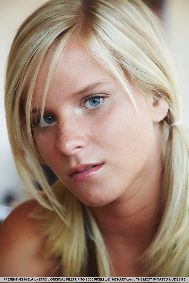 'pretty bitch By Metart' with Pretty Bitch via Met-Art - Pic #14