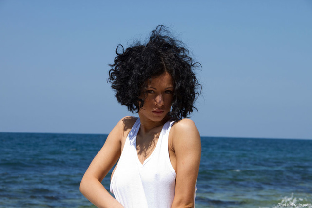 'Lubachka Natural For The Life Erotica' with Lubachka via The Life Erotic - Pic #1