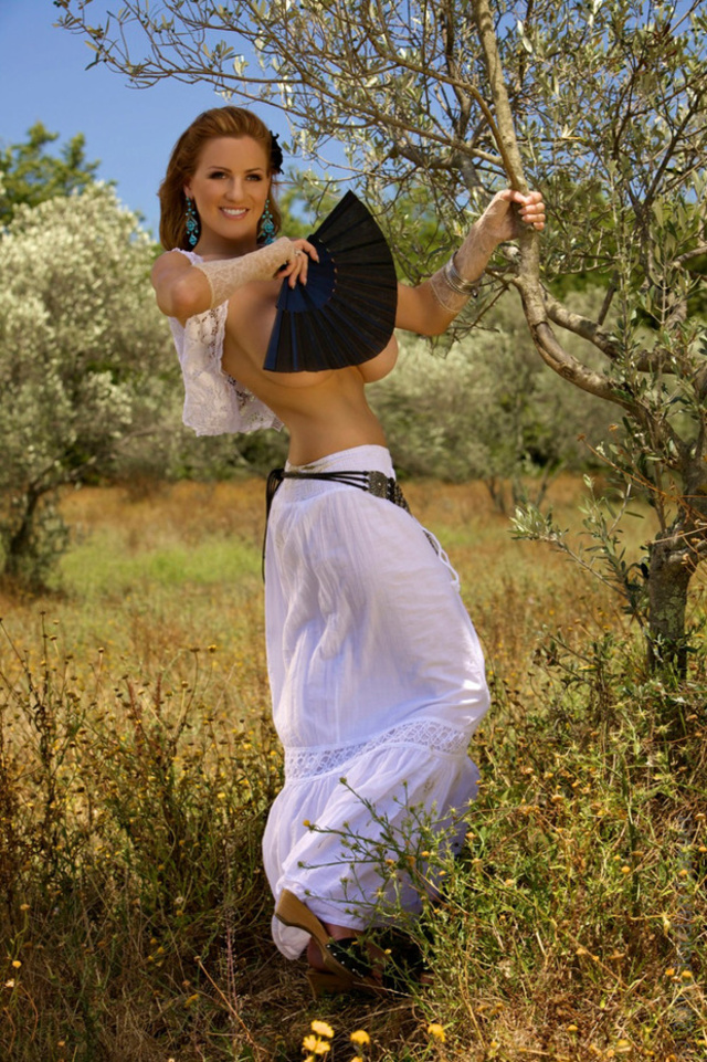 'Jordan Carver Busty Gypsy' with Jordan Carver via Mr Skin - Pic #6