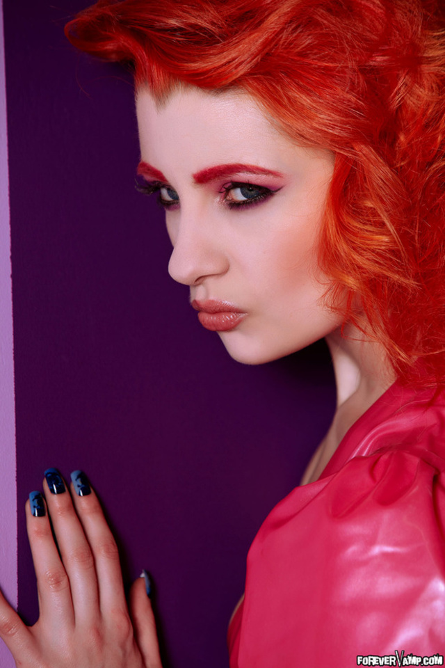 'Ulorin Vex via ForeverVamp' with Ulorin Vex via forevervamp.com - Pic #11