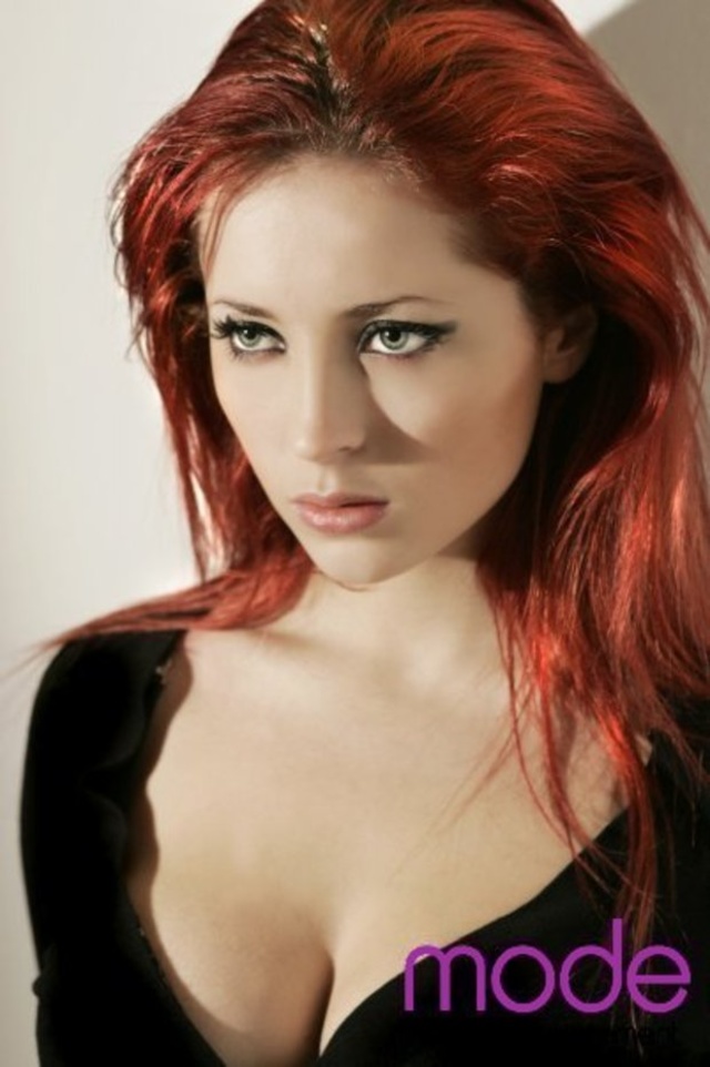 'Lovely Lucy Collett' with Lucy Collett via Mr Skin - Pic #2