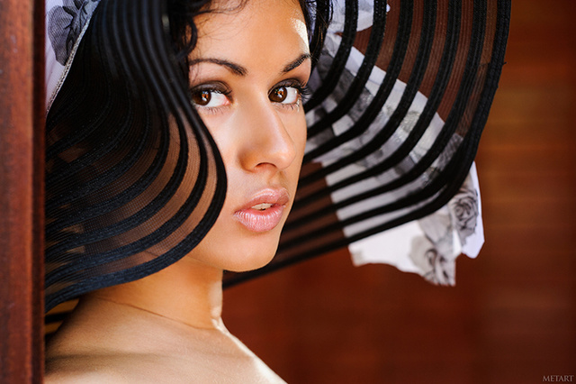 'Pammie Lee in Sprida by Tony Murano for Metart' with Pammie Lee via Met-Art - Pic #2