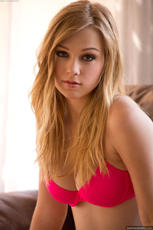 'Alaina Fox for Digital Desire' with Alaina Fox via Digital Desire - Pic #1