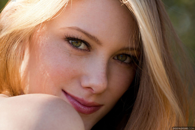 'Shae Snow via Digital Desire' with Shae Snow via Digital Desire - Pic #12