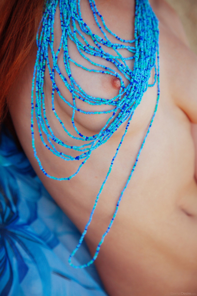 'Indiana A in Cappello via Eternal Desire' with Indiana A via Eternal Desire - Pic #3