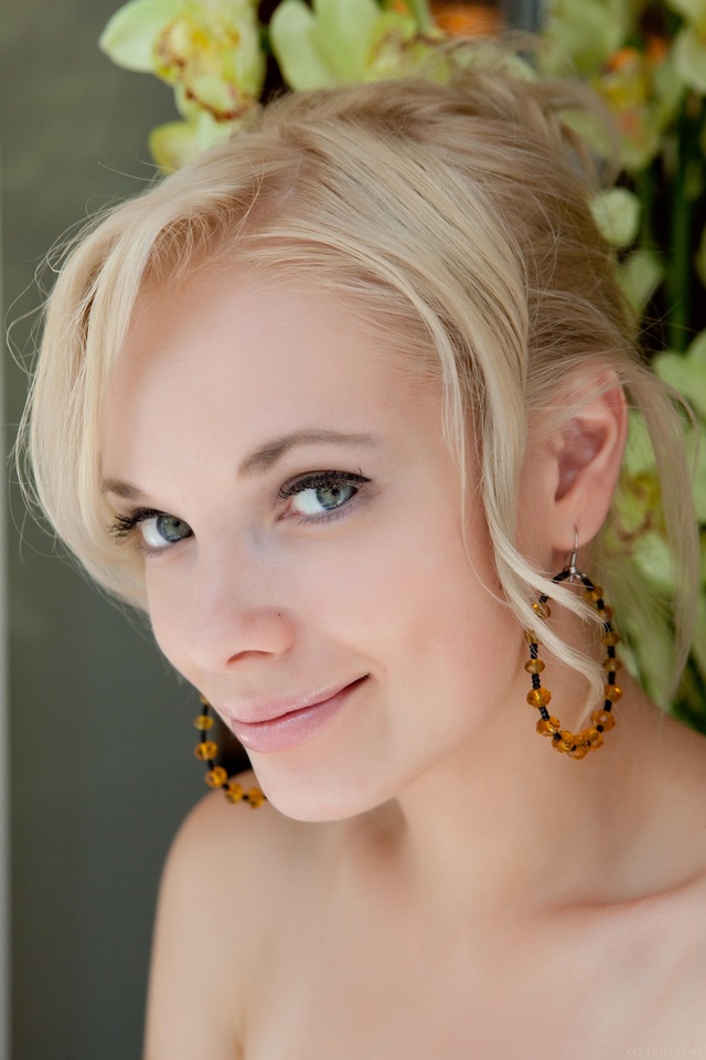 'Feeona A in Grandio for Metart' with Feeona A via Met-Art - Pic #6