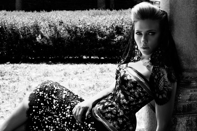 'Scarlett Johansson' with Scarlett Johansson via Mr Skin - Pic #1