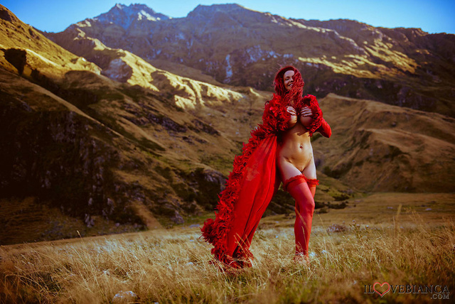 'Passion Valley' with Bianca Beauchamp via biancabeauchamp.com - Pic #10