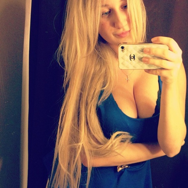 'Busty Blonde ExGf Pics' with Busty Blonde Exgf via Watch My GF - Pic #9