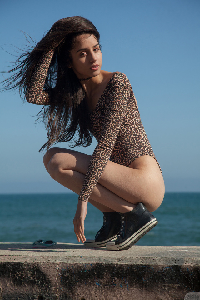 'Inez Saldero Via Zishy' with Inez Saldero via Zishy - Pic #6