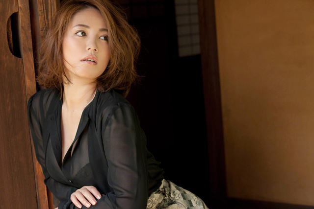 'Busty Asian Beauty Sayaka Isoyama Via SexAsian18' with Sayaka Isoyama via All Gravure - Pic #5