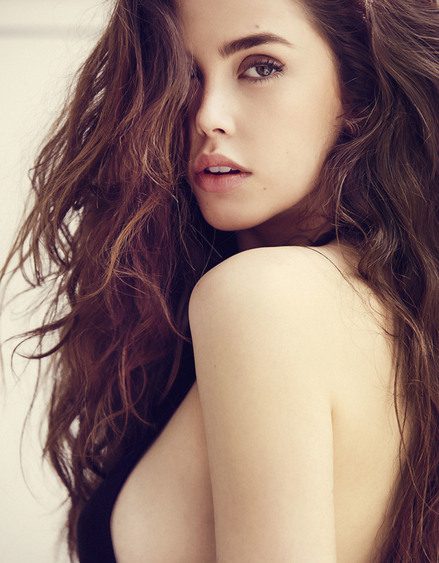 'Stunning Babe Jessica Buch' with Jessica Buch via Mr Skin - Pic #3