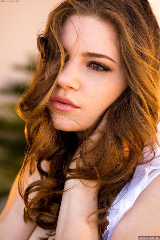 'Misty Lovelace Via Digital Desire' with Misty Lovelace via Digital Desire - Pic #15