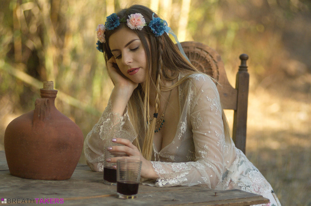 'Busty Fairy' with Stella Cox via Girlfolio - Pic #2