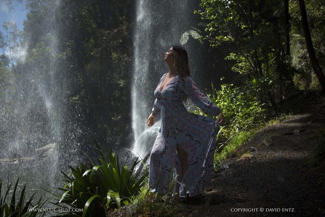 'Paradise' with Scarlett Morgan via Nude-Muse - Pic #2