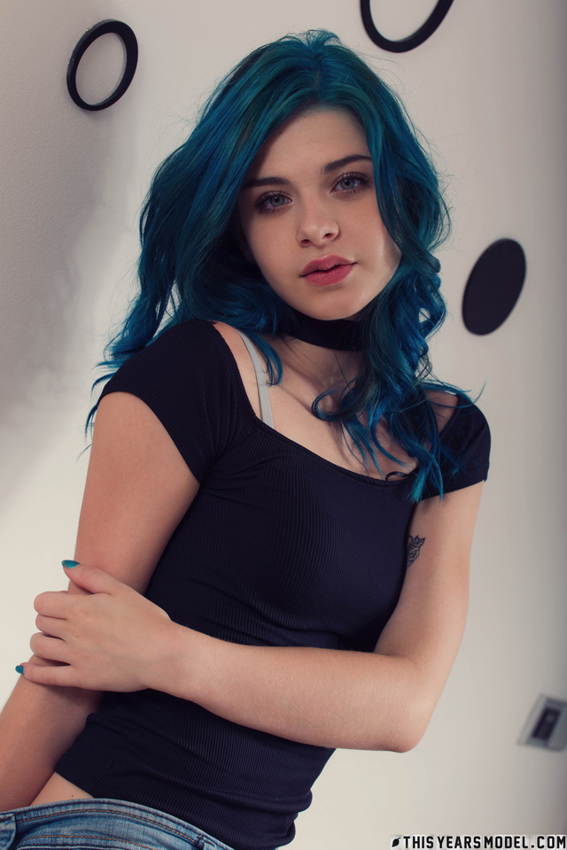 'Blue Hues' with Ivy via This Years Model - Pic #3