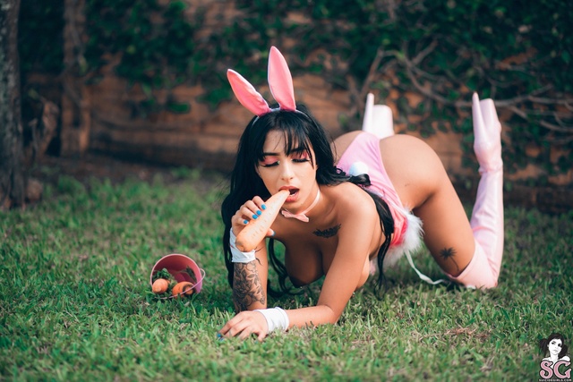 'Bunny Party' with Ashleymarianne24 via Suicide Girls - Pic #9