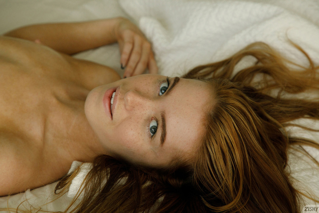 'Love Trap' with Zoey Luna via Zishy - Pic #7